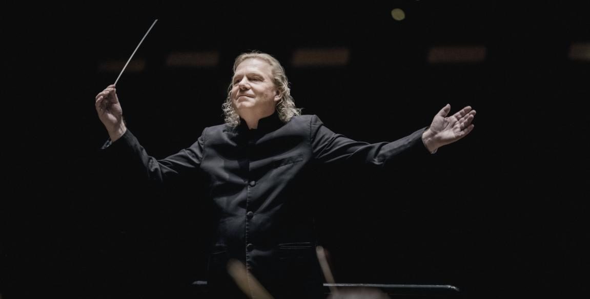 Conrad van Alphen conducts Rachmaninov-Pletnev Festival